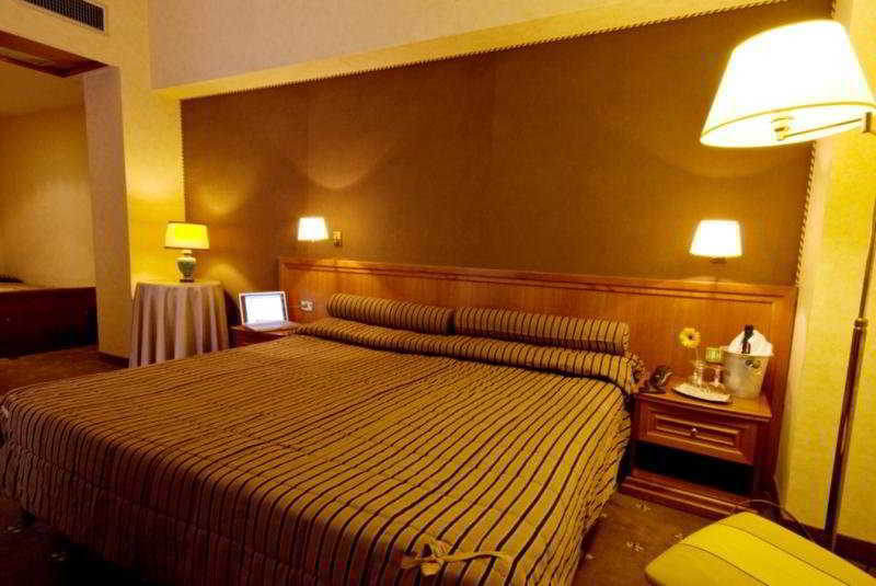 Hotel Virgilio Rzym Pokój zdjęcie